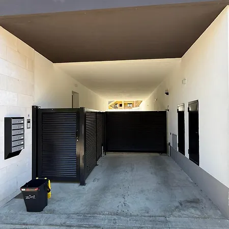 Parteolla 36 - Elegante Con Doppia Terrazza E Posto Auto Privato Cagliari